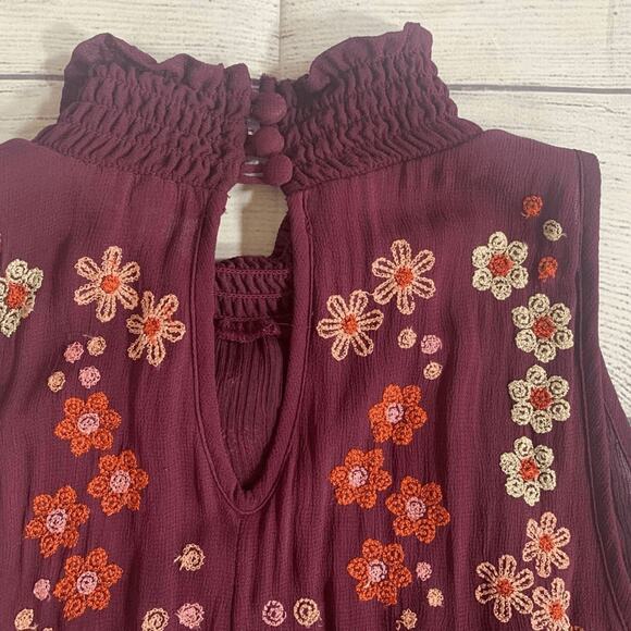 Floret Burgundy Embroidered Dark Floral High Neck Sleeveless Flowy Top Small - Picture 7 of 10